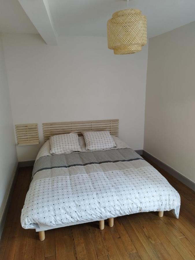 Agreable Maison Au Centre D'arreau Pour 8 Pers Hébergement de vacances *