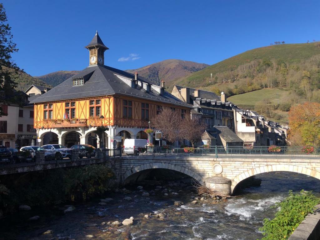 Agreable Maison Au Centre D'arreau Pour 8 Pers * Arreau